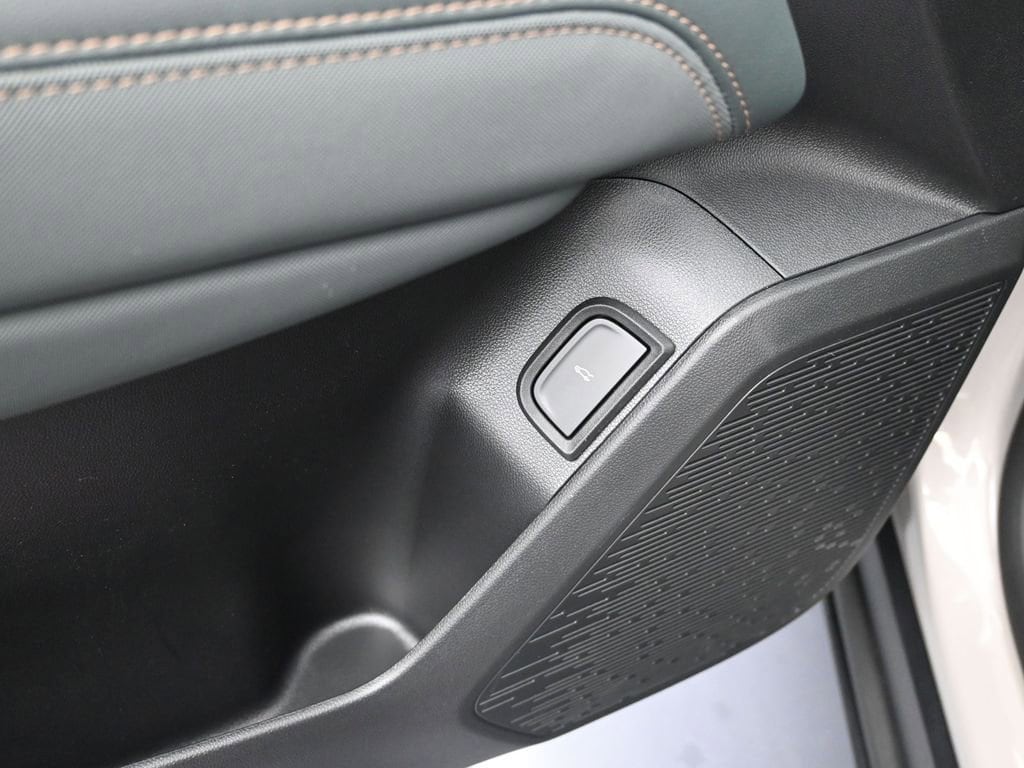 2026 GMC Terrain AT4 - Photo 12