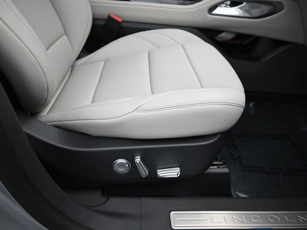 2026 Lincoln Nautilus Premiere - Photo 38