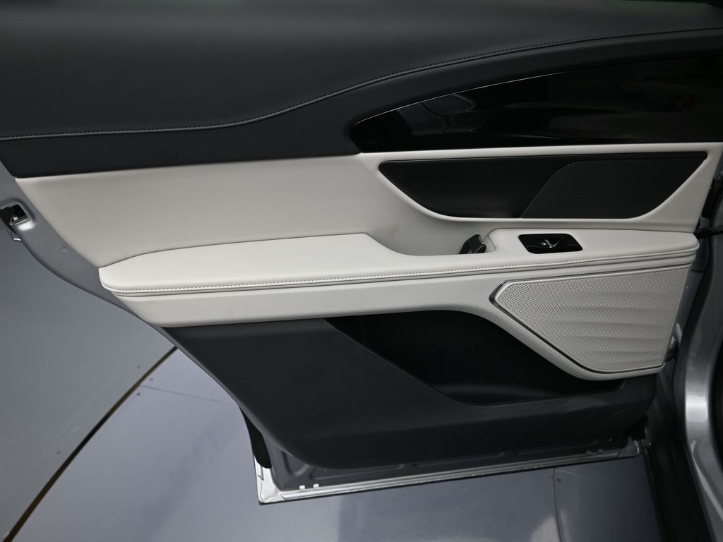 2026 Lincoln Nautilus Premiere - Photo 27