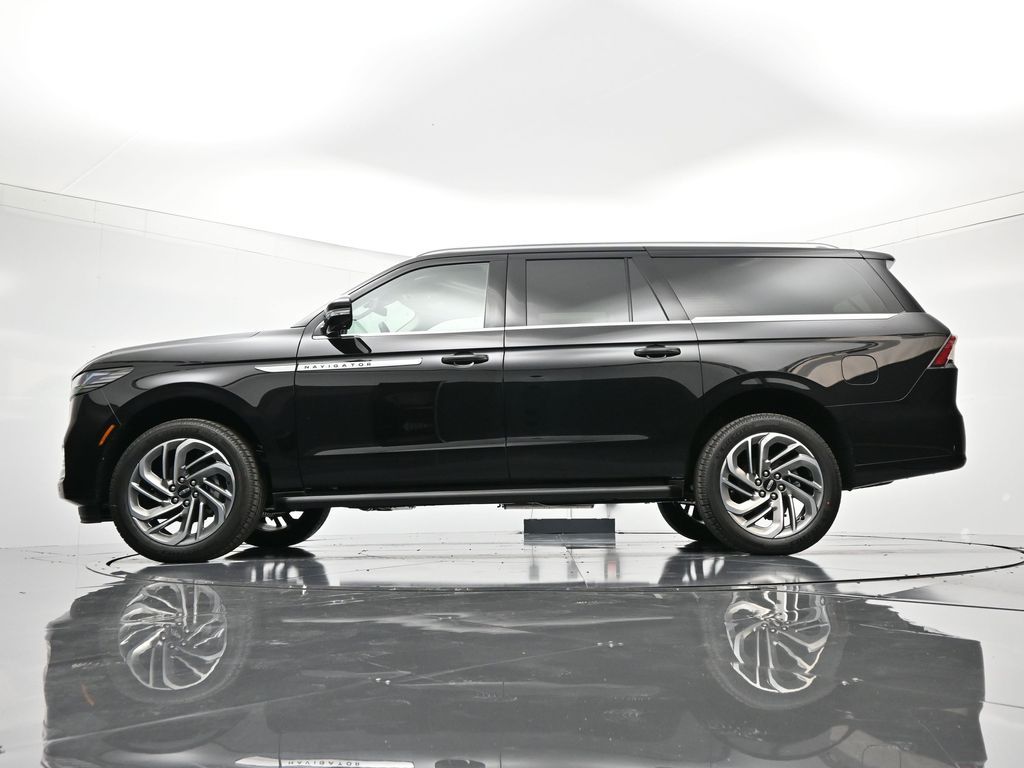 2026 Lincoln Navigator Premiere L - Photo 45