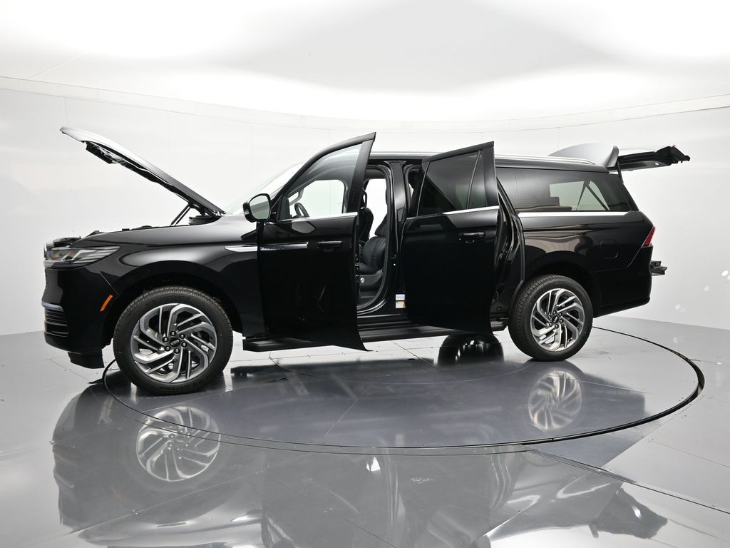 2026 Lincoln Navigator Premiere L - Photo 49