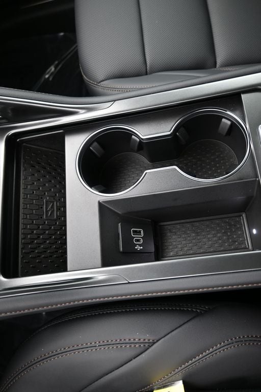 2026 Lincoln Nautilus Premiere - Photo 22