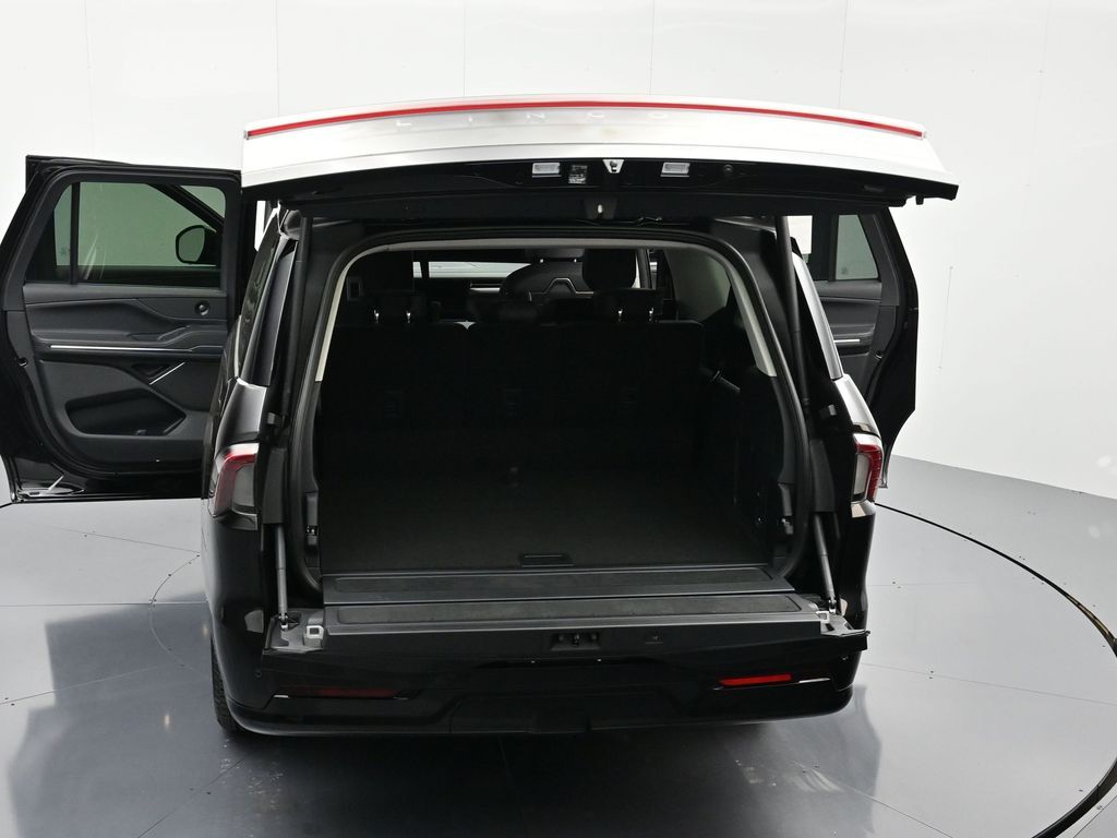 2026 Lincoln Navigator Premiere L - Photo 47