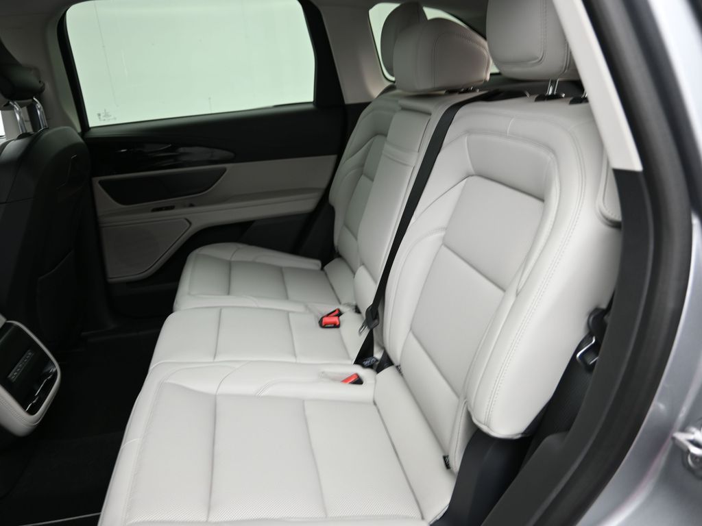 2026 Lincoln Nautilus Premiere - Photo 28