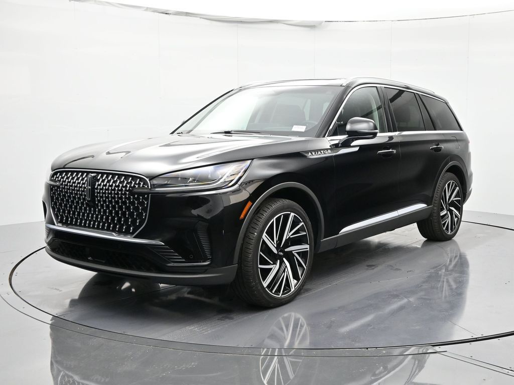 2025 Lincoln Aviator Reserve AWD's photo
