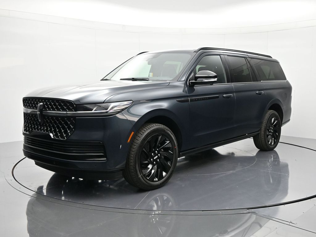 2026 Lincoln Navigator Reserve L 4WD's photo