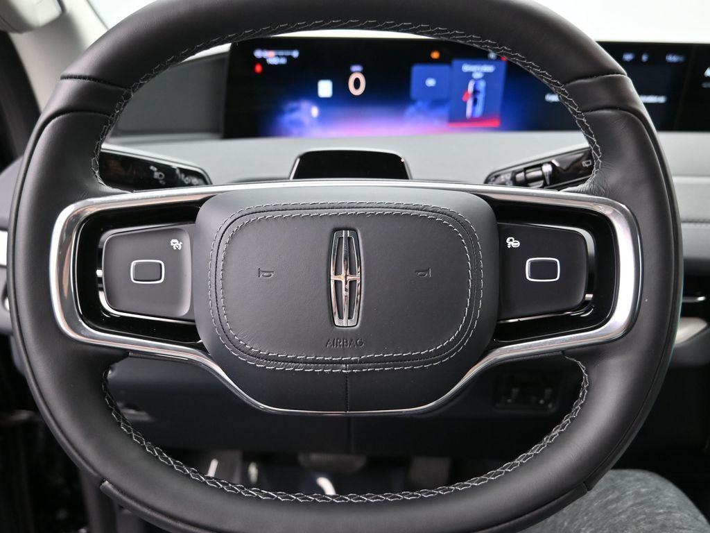 2026 Lincoln Navigator Premiere L - Photo 13