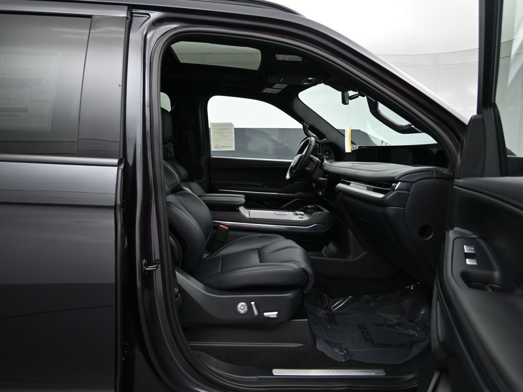 2026 Lincoln Navigator Reserve - Photo 28