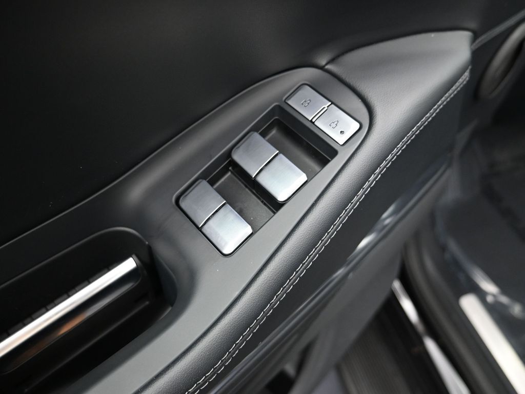 2026 Lincoln Navigator Premiere L - Photo 10