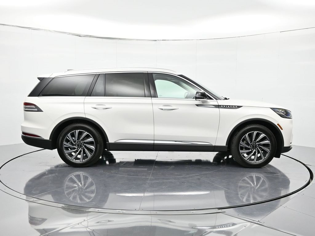 New 2025 Lincoln Aviator Premiere SUV