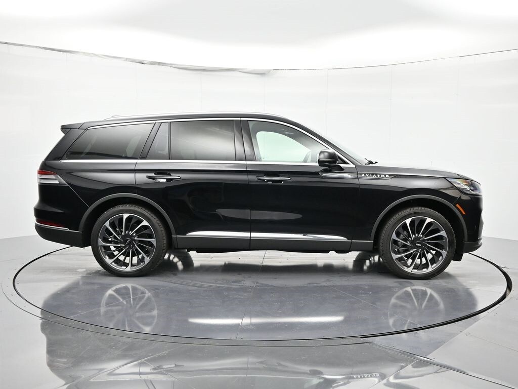 New 2025 Lincoln Aviator Reserve SUV