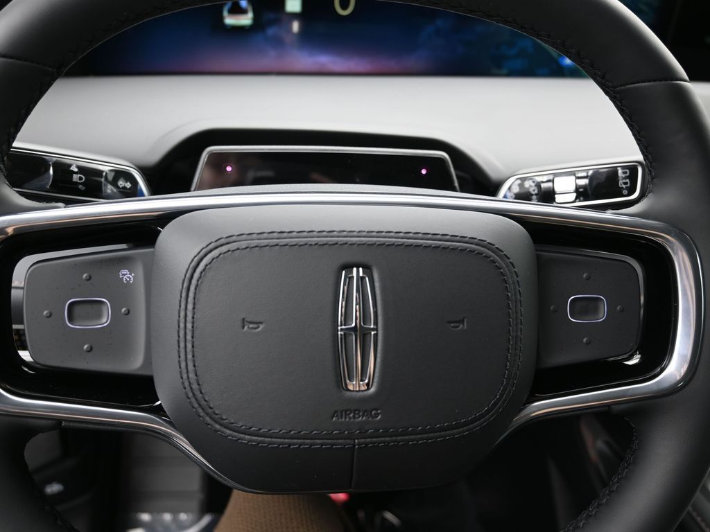 2026 Lincoln Nautilus Premiere - Photo 19