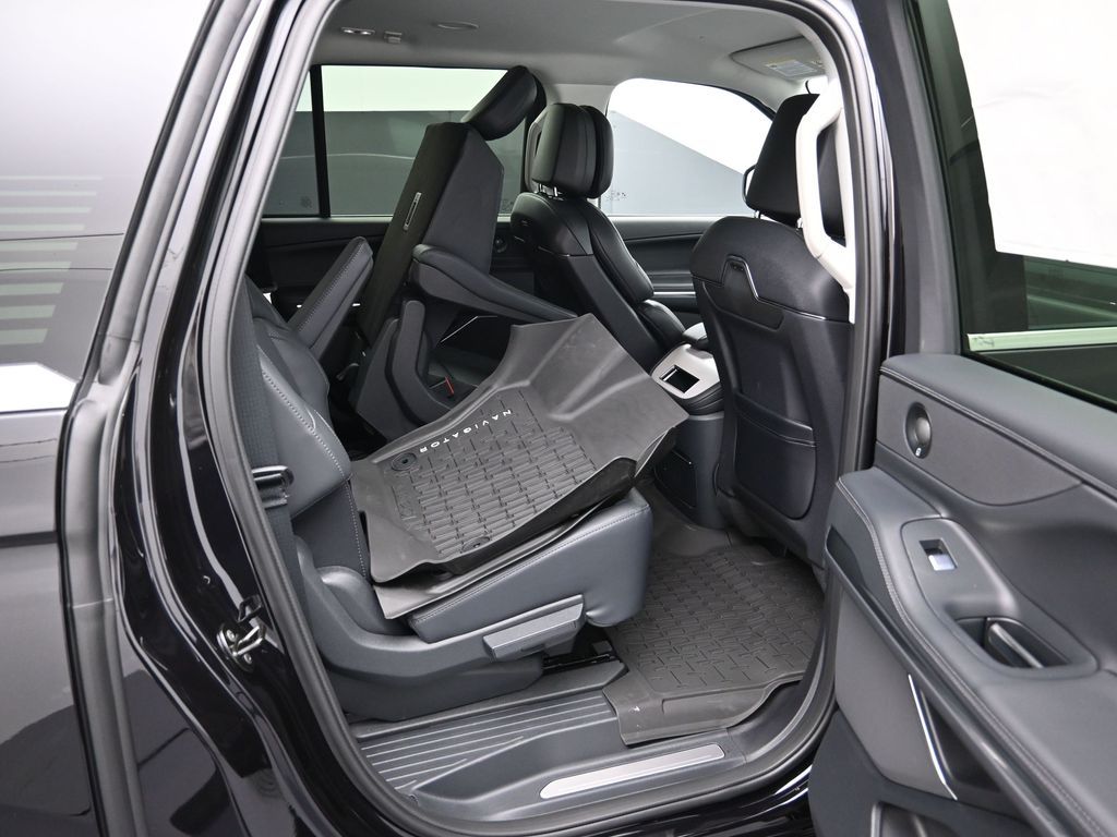 2026 Lincoln Navigator Premiere L - Photo 27