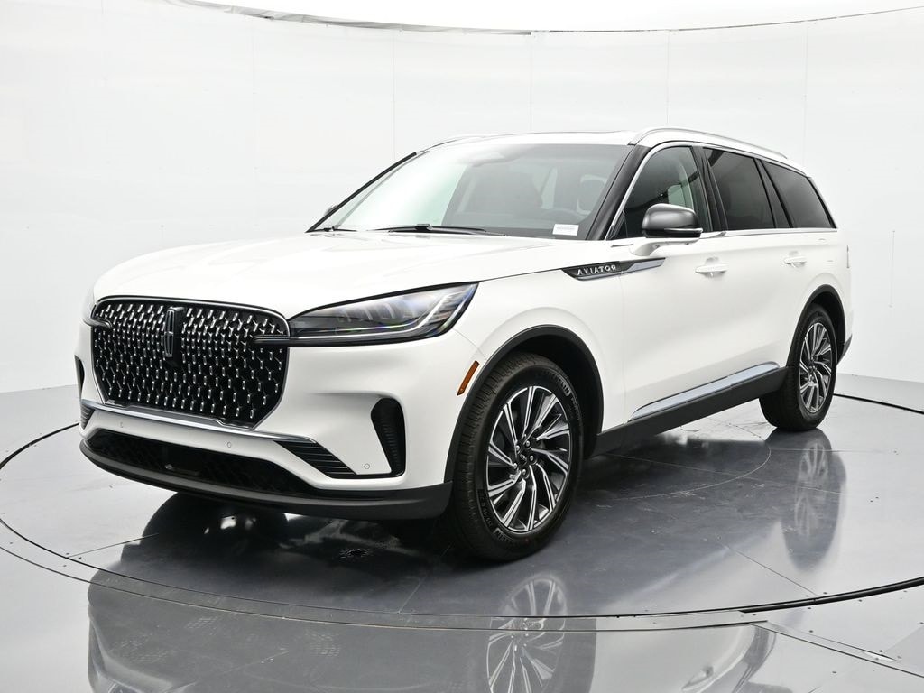 2025 Lincoln Aviator Premiere's photo