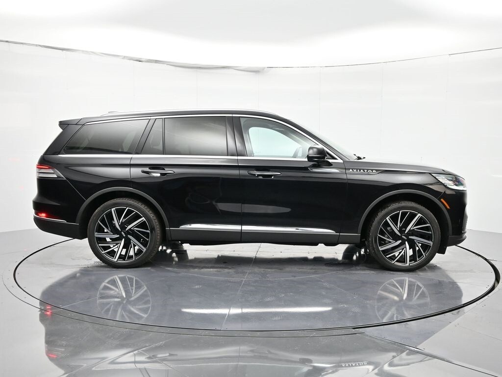New 2025 Lincoln Aviator Reserve SUV