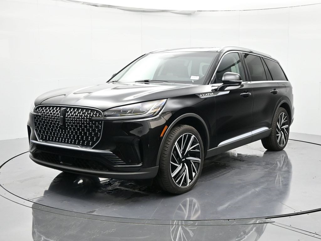 2025 Lincoln Aviator Reserve's photo