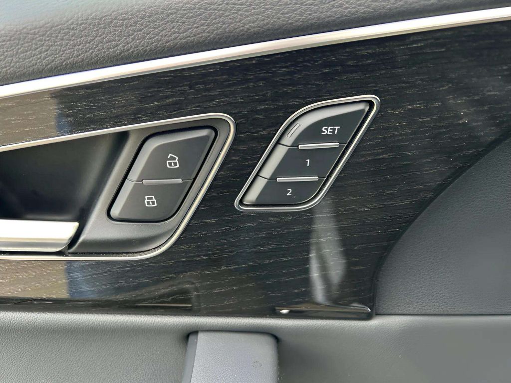 2024 Audi Q7 Premium Plus - Photo 36