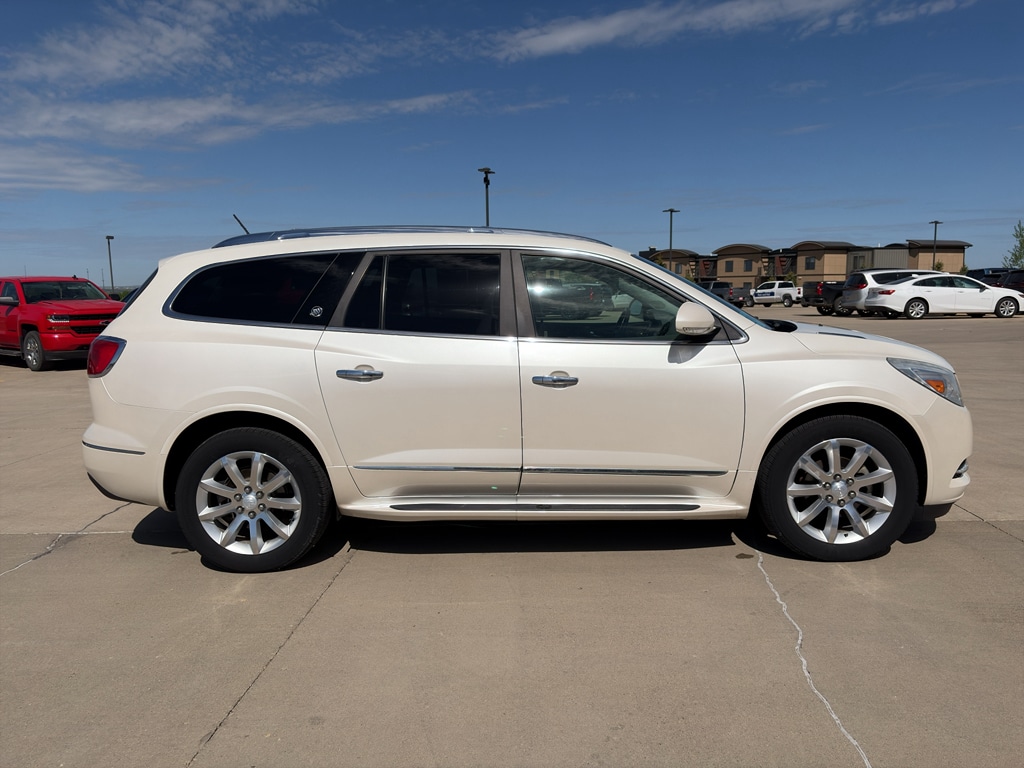 2014 Buick Enclave's photo
