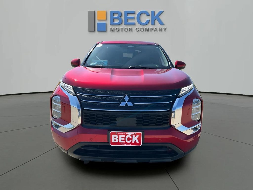 Used 2022 Mitsubishi Outlander SE CUV