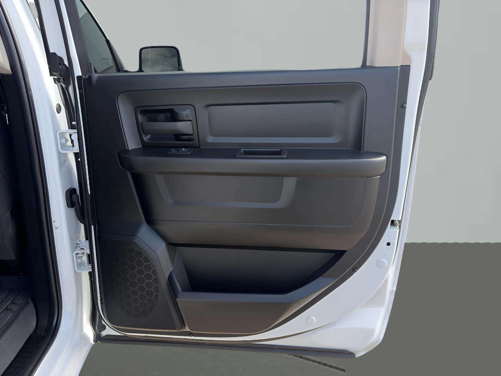 2023 RAM Ram 1500 Classic Express - Photo 16
