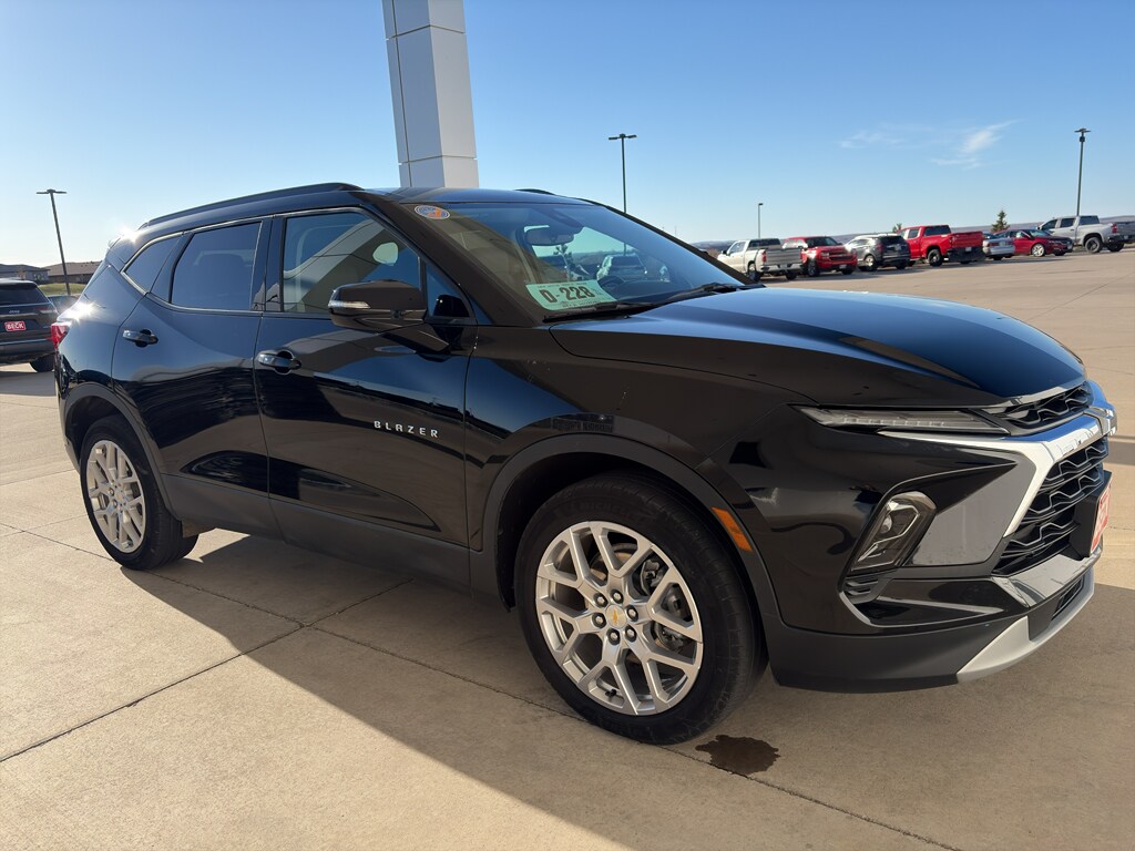 Used 2023 Chevrolet Blazer 3LT SUV