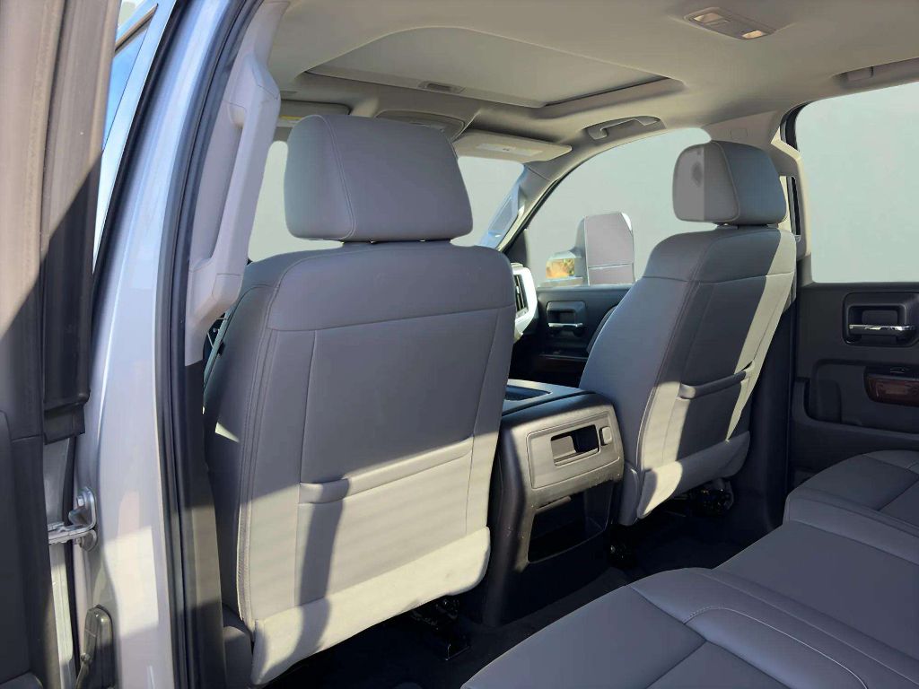2017 GMC Sierra 1500 SLT - Photo 20