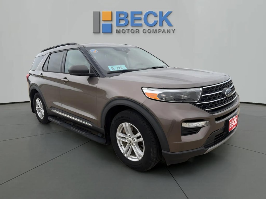 2021 Ford Explorer XLT 4WD's photo