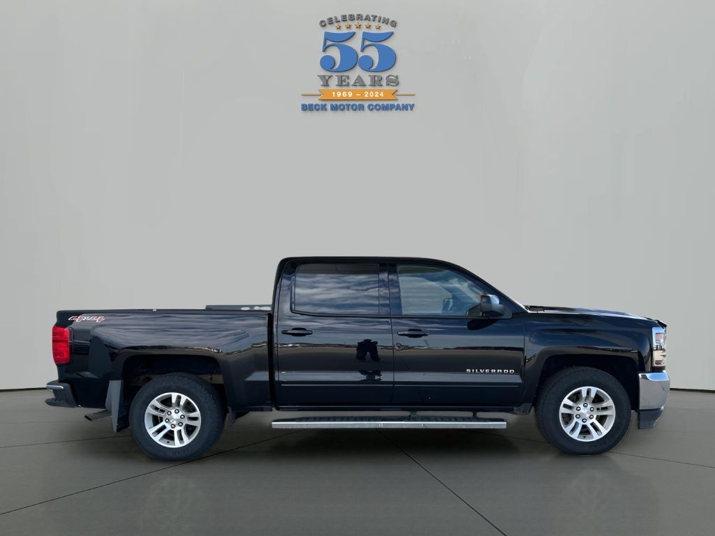 Used 2017 Chevrolet Silverado 1500 LT with VIN 3GCUKREC9HG298493 for sale in Pierre, SD