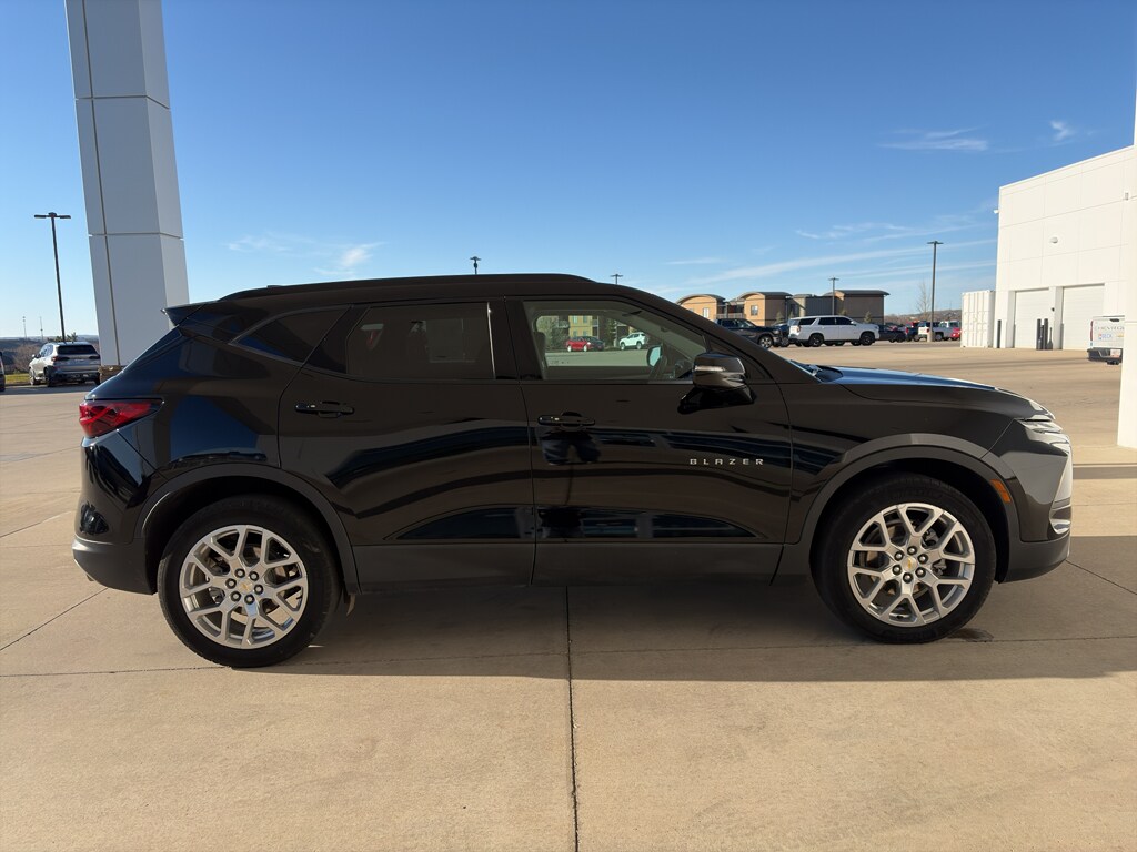 Used 2023 Chevrolet Blazer 3LT SUV