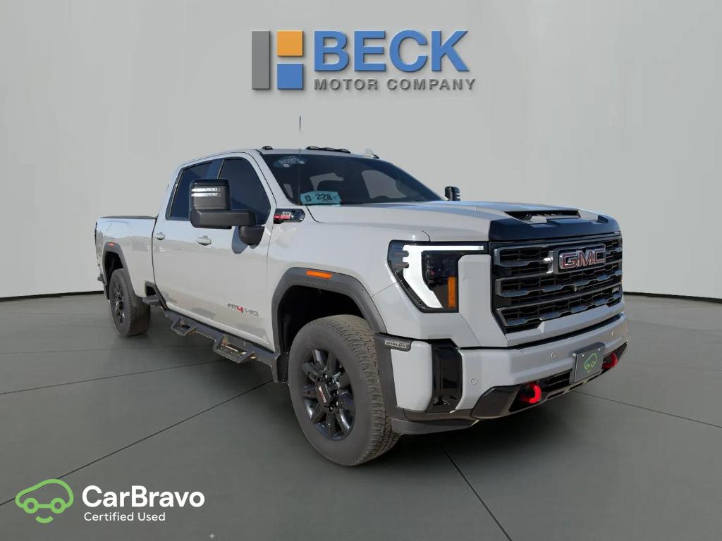 2025 GMC Sierra 4WD Crew Cab Standard Box AT4's photo