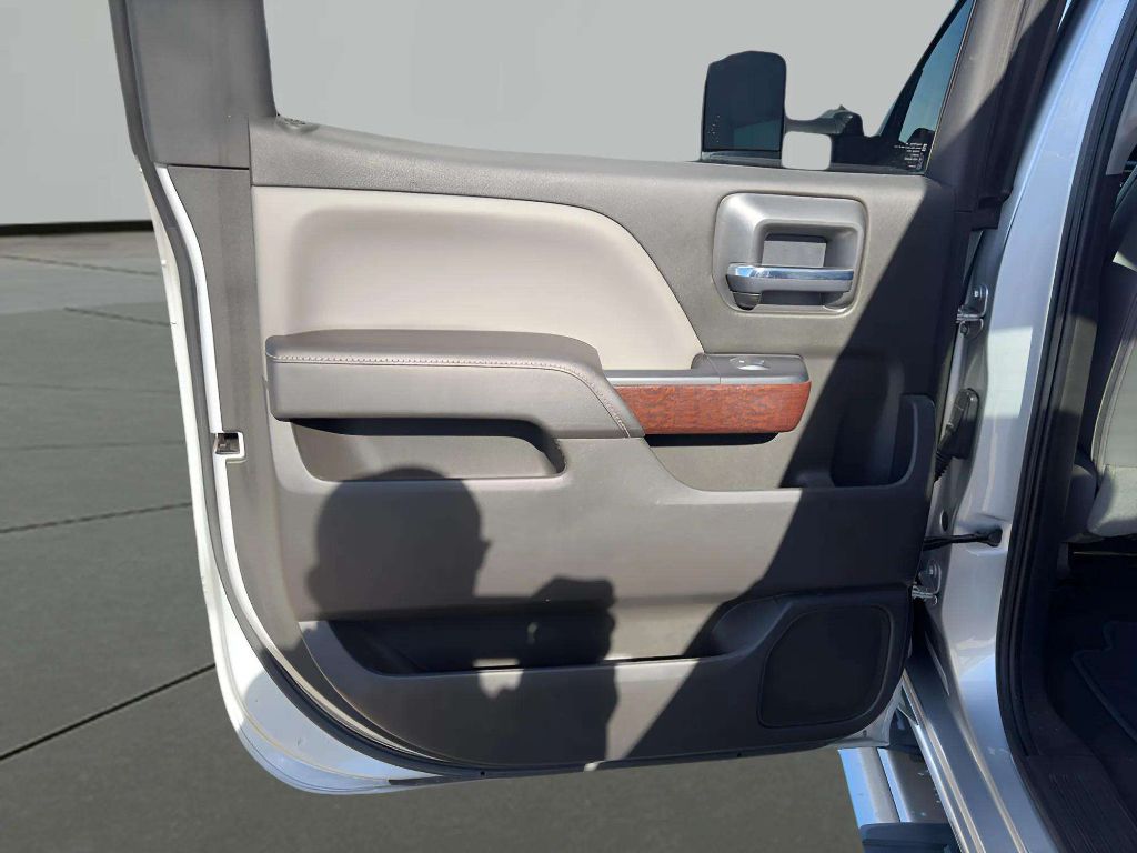 2017 GMC Sierra 1500 SLT - Photo 21