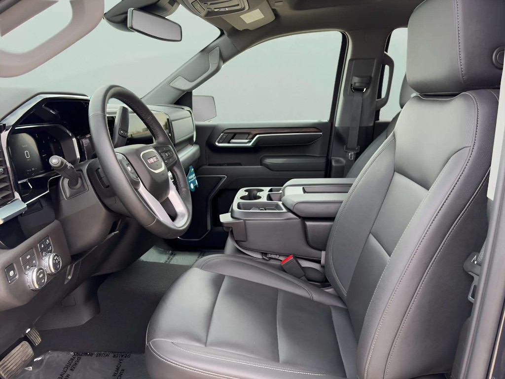 2026 GMC Sierra 1500 SLT - Photo 20