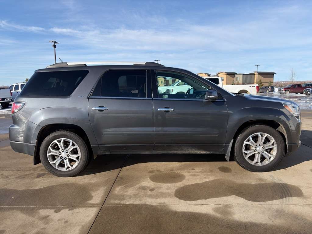 2013 GMC Acadia SLT2's photo