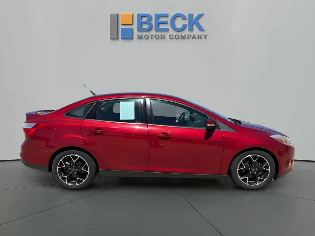 2014 Ford Focus Sedan SE's photo