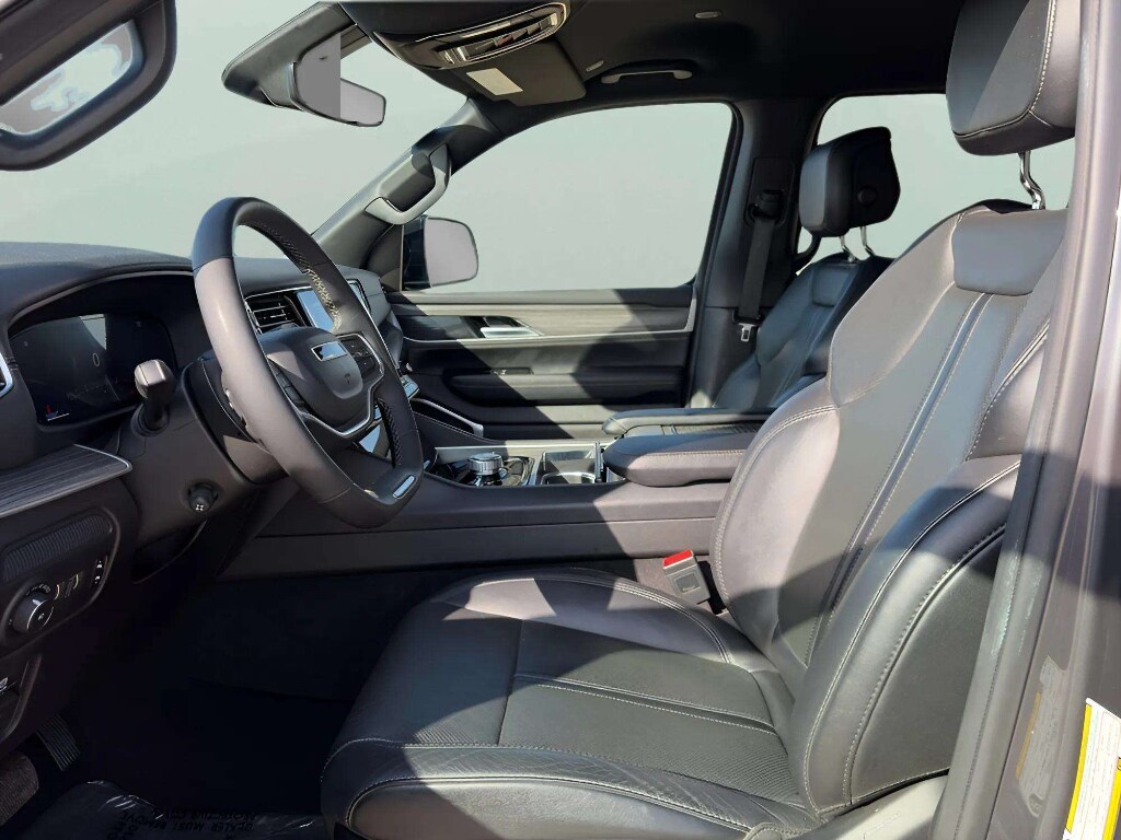 2024 Jeep Wagoneer Series III - Photo 25