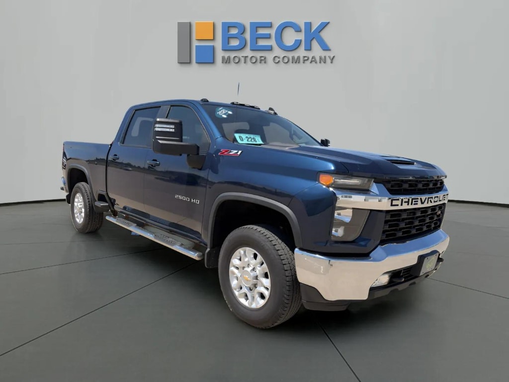 2021 Chevrolet Silverado HD LT 4WD Crew Cab Standard Box's photo