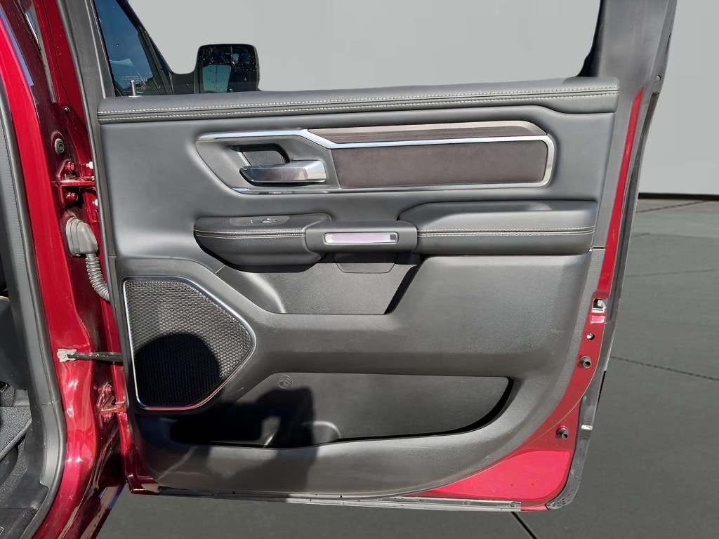 2025 RAM Ram 1500 Pickup Laramie - Photo 17
