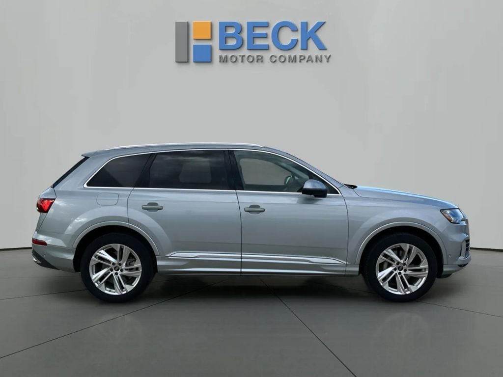 Used 2024 Audi Q7 Premium Plus SUV