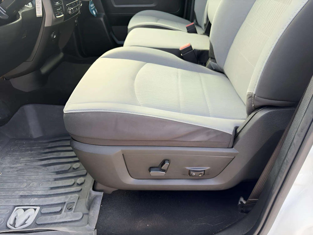 2023 RAM Ram 1500 Classic Express - Photo 20
