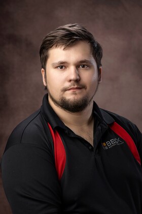 Staff member BANE MITCHELL from ID_5c3bf6