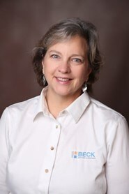 Staff member LAVONN PETERS from ID_5c3bf6