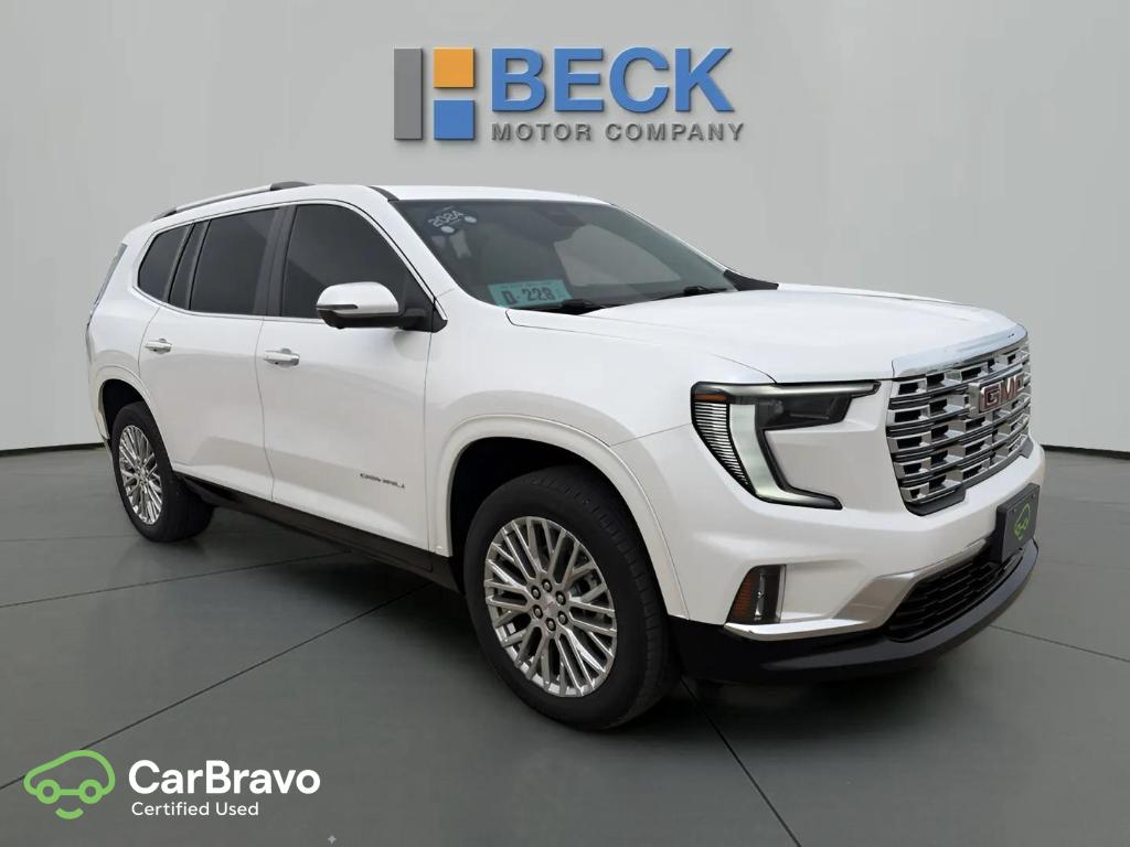 2024 GMC Acadia Denali AWD's photo
