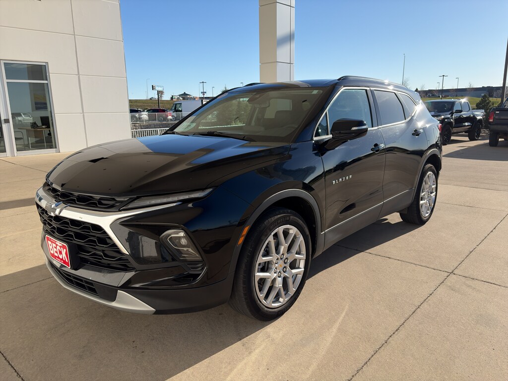 Used 2023 Chevrolet Blazer 3LT SUV