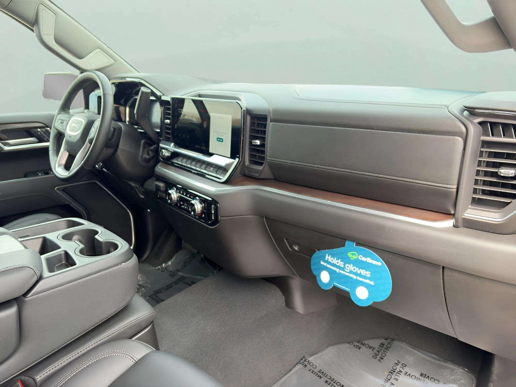 2026 GMC Sierra 1500 SLT - Photo 14