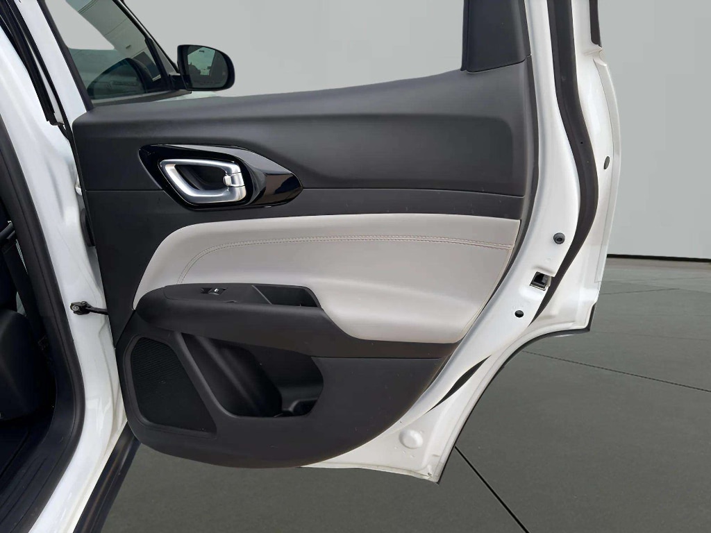 2025 Jeep Compass Limited - Photo 15