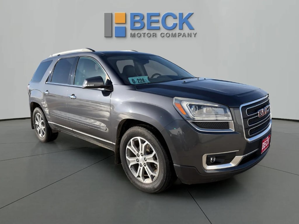 2013 GMC Acadia SLT2's photo