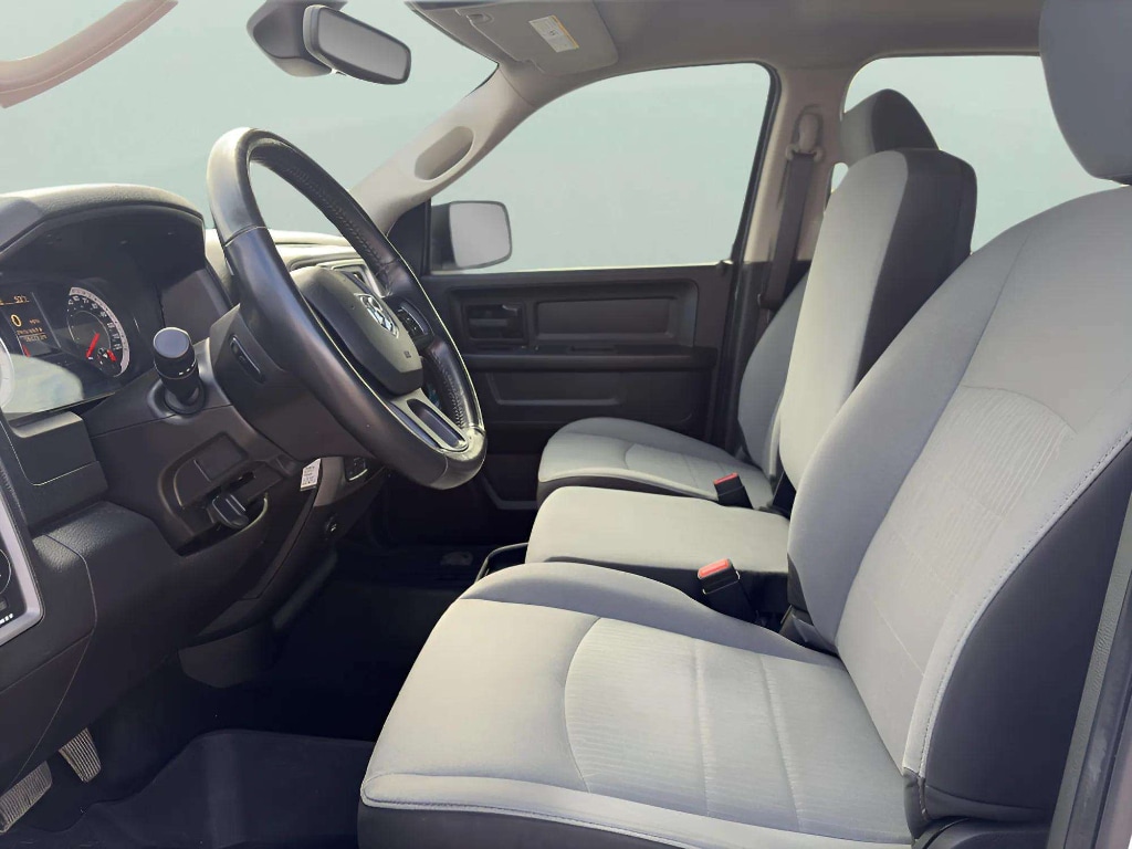 2023 RAM Ram 1500 Classic Express - Photo 19