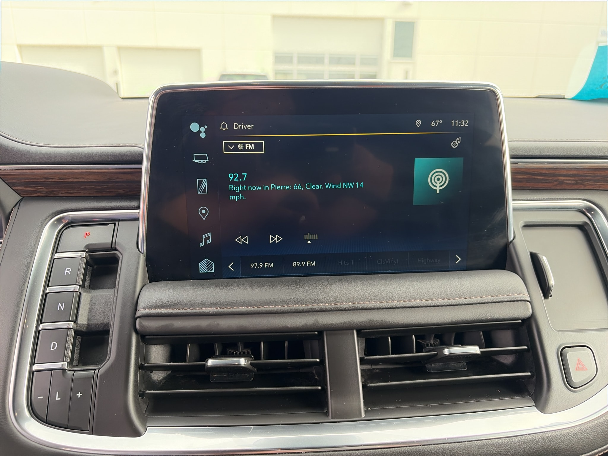 2024 Chevrolet Suburban High Country - Photo 30