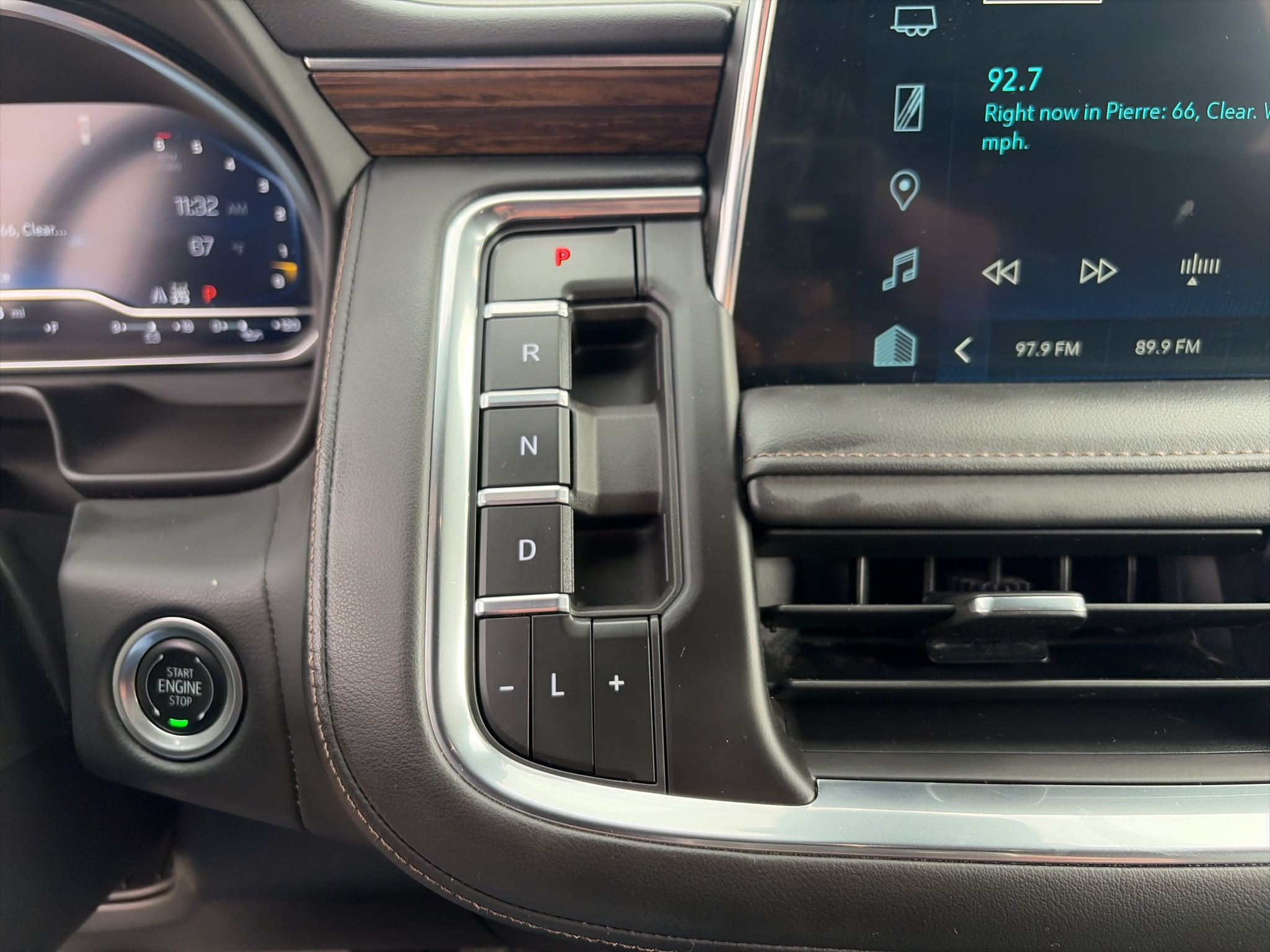 2024 Chevrolet Suburban High Country - Photo 31