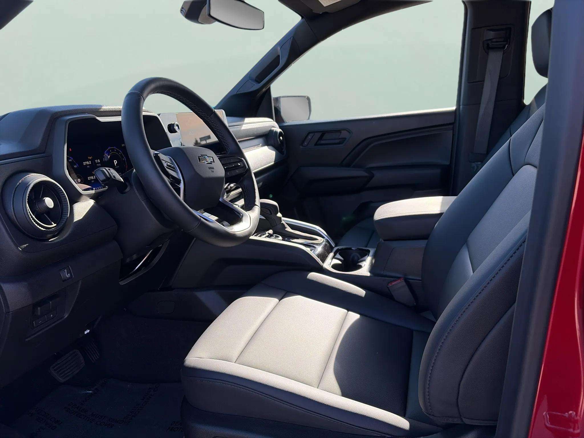 2026 Chevrolet Colorado Trail Boss - Photo 16